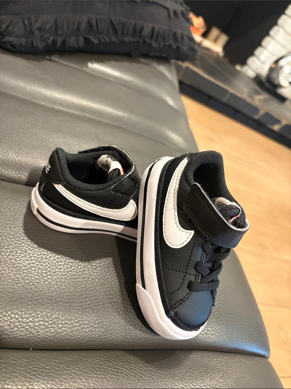 Toddler Nike Court Borough Shoes Size 4C